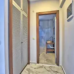 Vintage Villa *