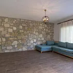 Vintage Villa *